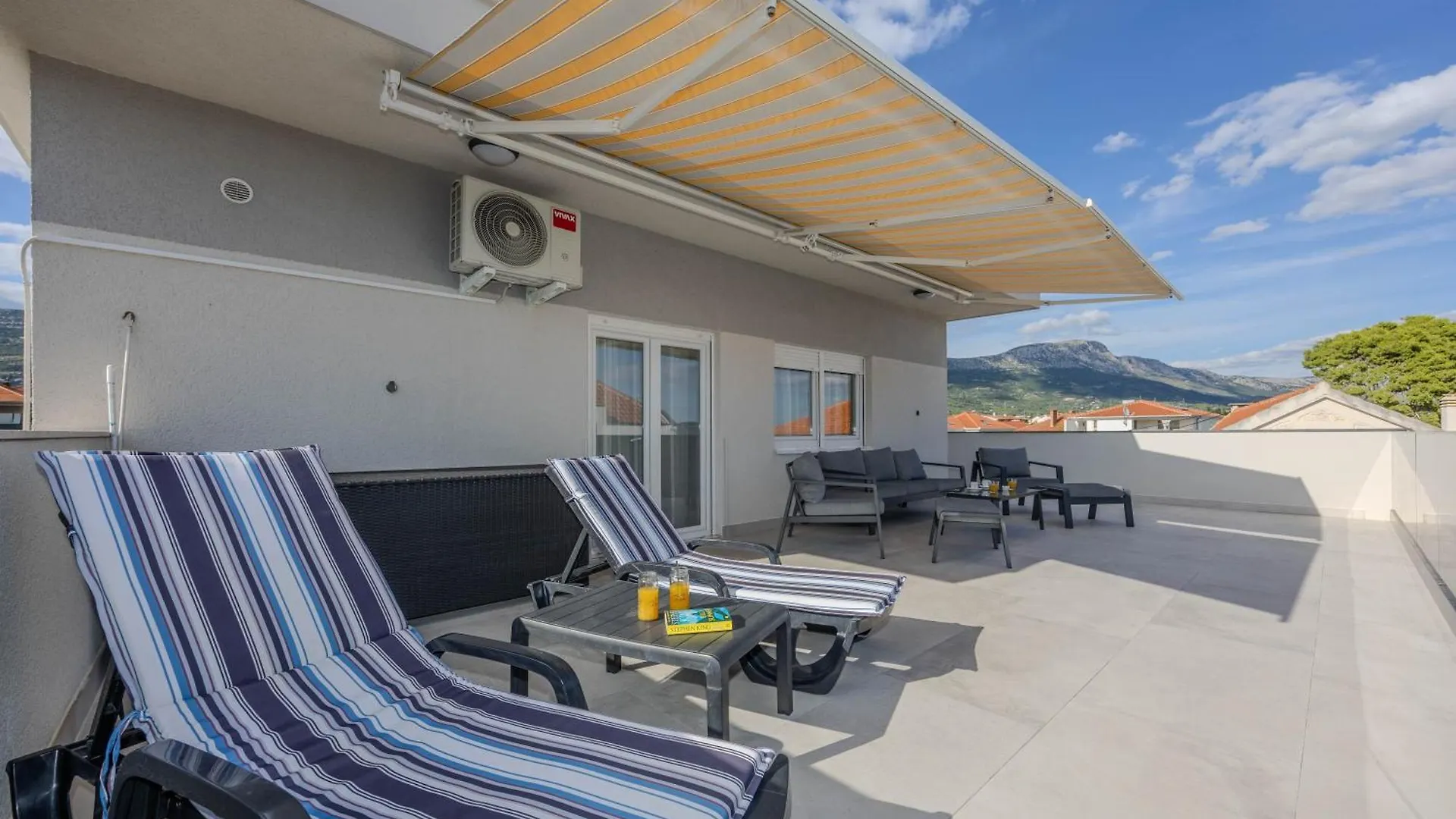Terrace Kastela Apartment