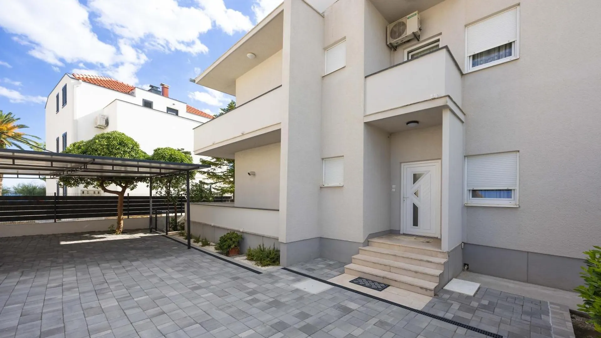 Terrace Kastela Apartment