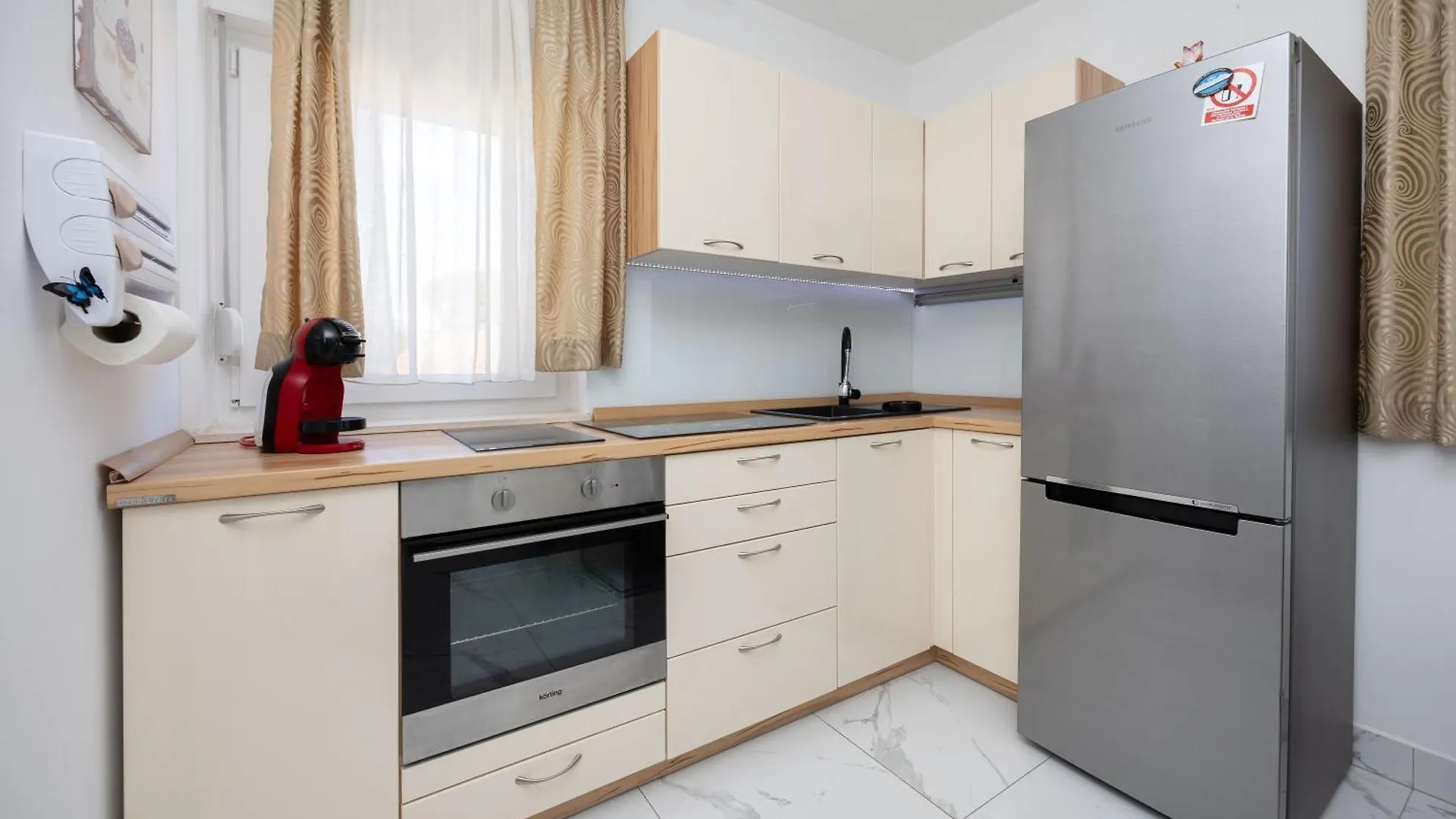 Terrace Kastela Apartment