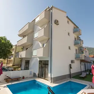 Marko Apartment